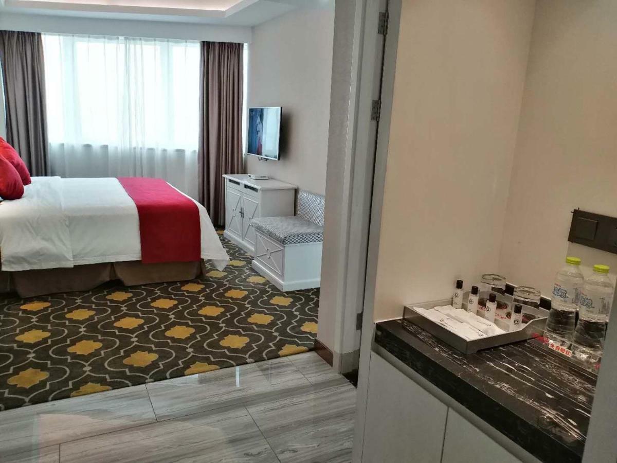 Ramada Encore Wyndham Nanning City Center Qingxiu Dış mekan fotoğraf